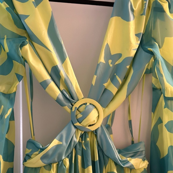 Deep V-neck Waist Belted High Slit Long Dress - Picture 5 of 7